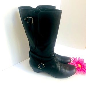 Rockport Cobb Hill Woman’s Ashlyn Boot.